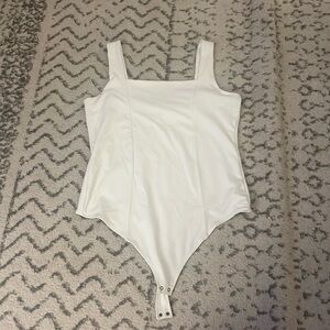 A&F White Square Neck Body Suit - XL - Never Worn